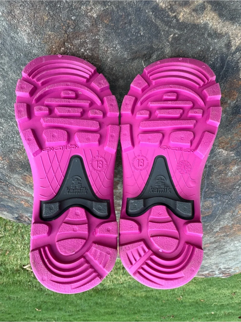 Kamik Snobuster Winter Boots Kids Sz 13 Charcoal Magenta Waterproof Winter Snow